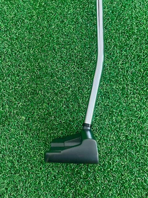 【アームロック中尺パター】ODYSSEY / グリップJUMBOMAX