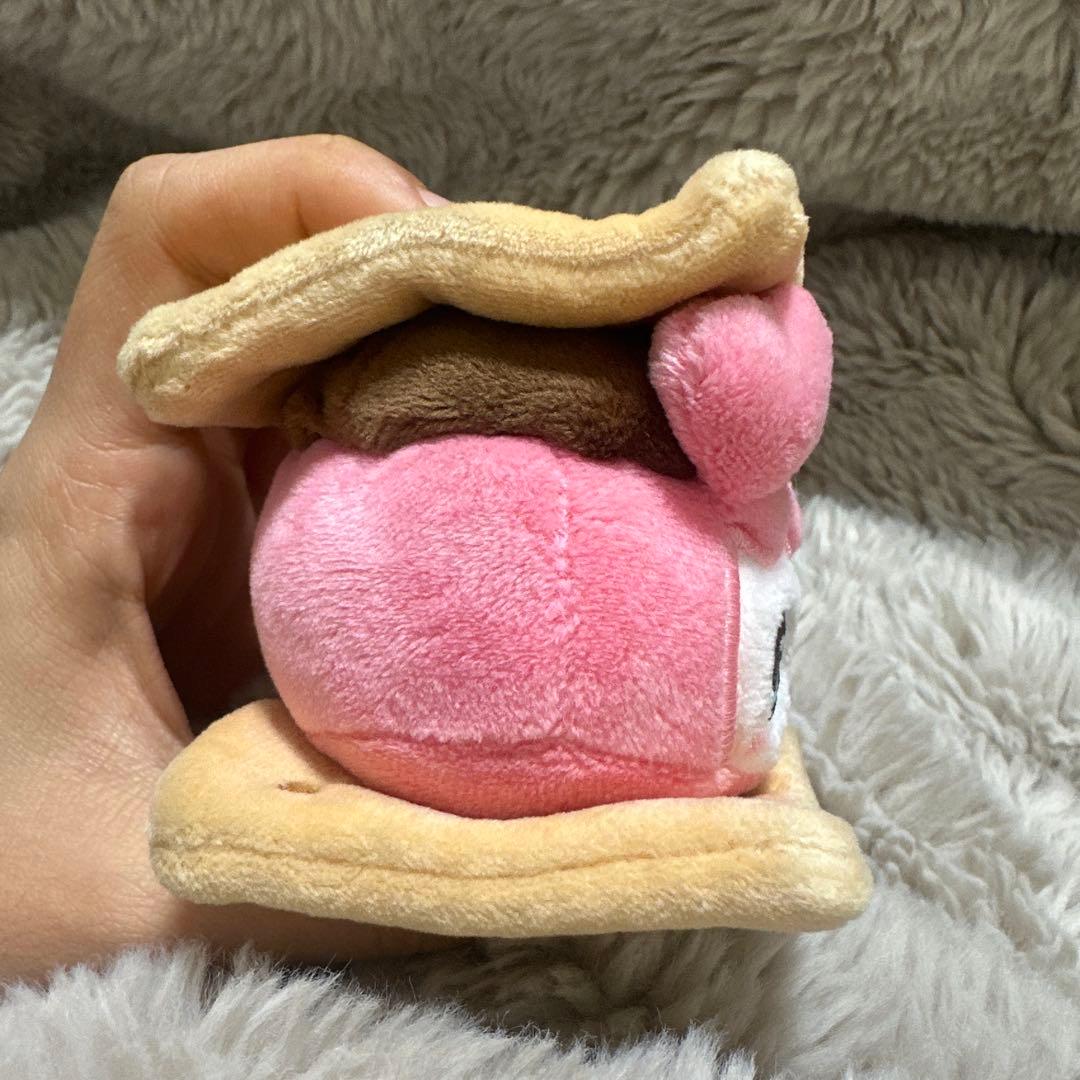 TWICE BABY LOVELYS スモア風バッグチャームモモ