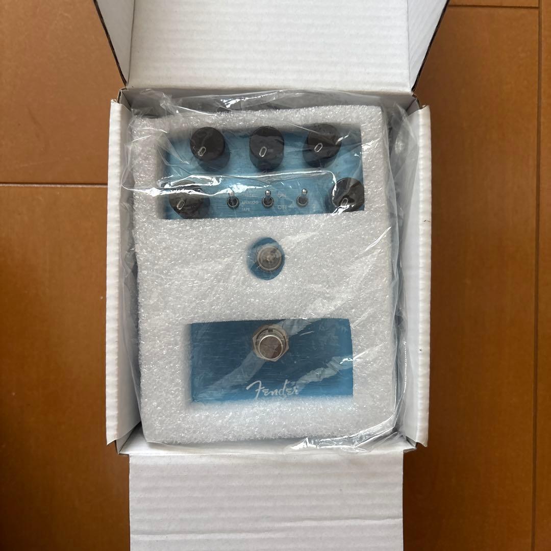 Fender MIRROR IMAGE DELAY ギターエフェクター