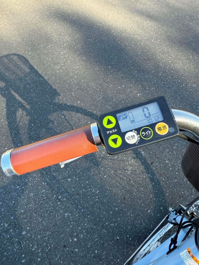 ヤマハ製、24インチの自転車です。