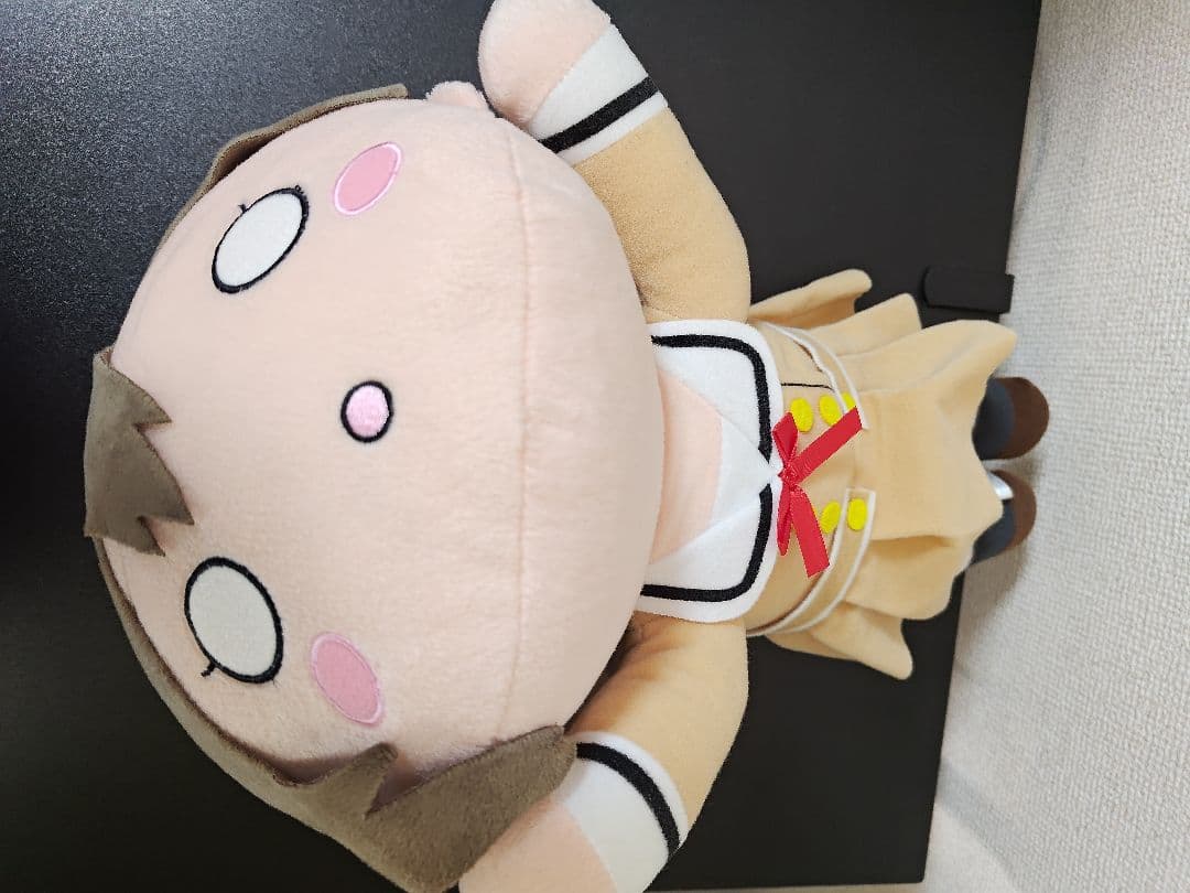 【美品】バンドリ　メガジャンボ寝そべりぬいぐるみ　花園たえ　ポッピンパーティー