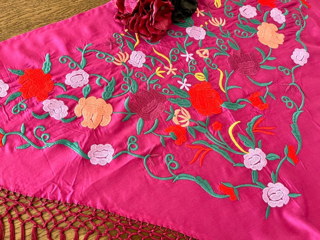 フラメンコ　刺繍シージョ ブーゲンビリアxマルチカラー花柄刺繍　ブーゲンフレコ
