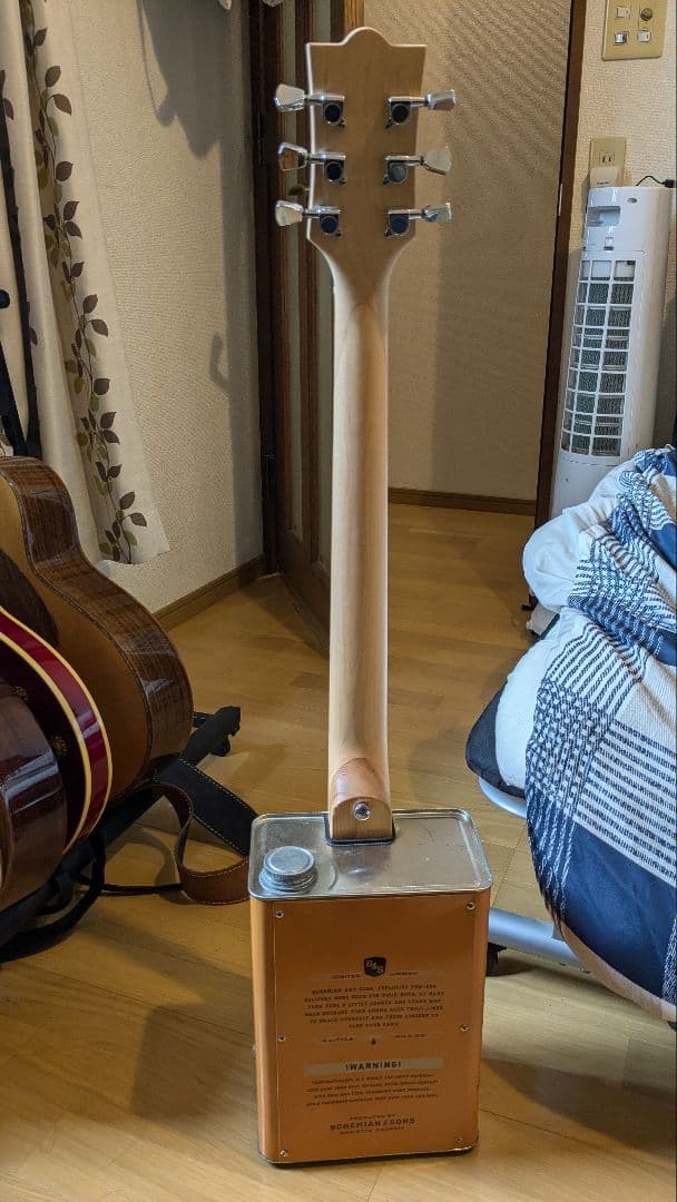 【送料均一キャンペーン終了まで】ボヘミアンギター　オイル缶　P90