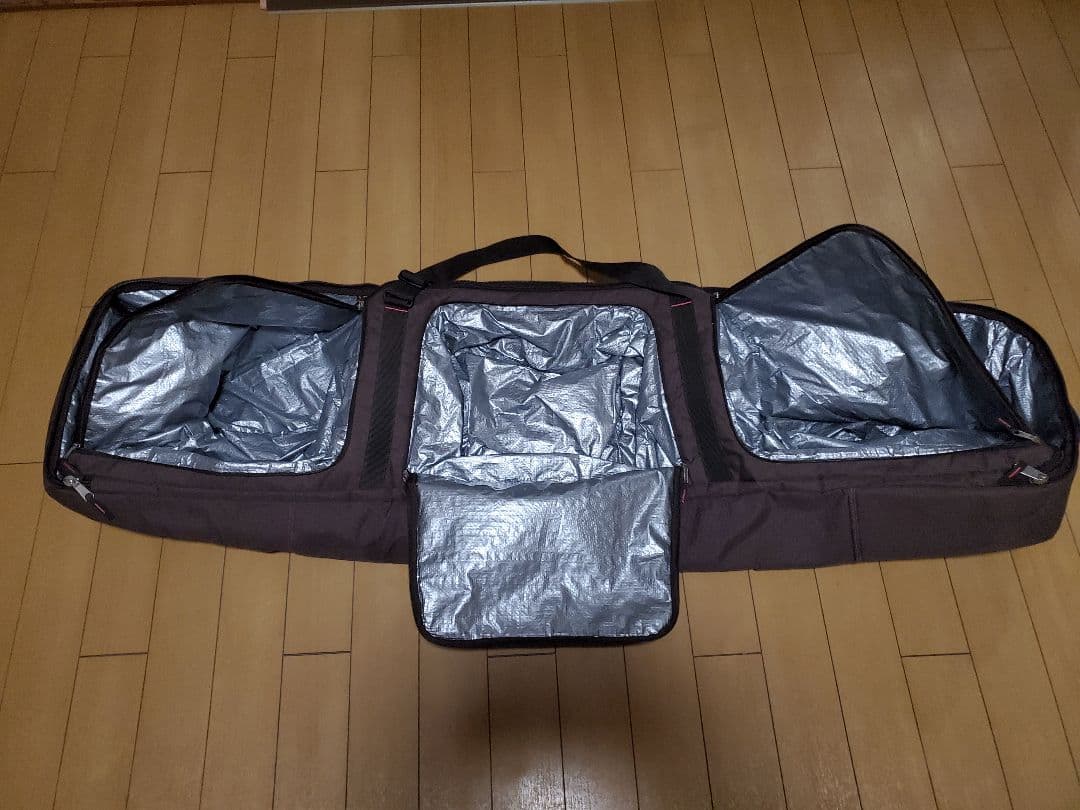 comfy スノーボードオールインワンバッグ 150cm　キャスター付き