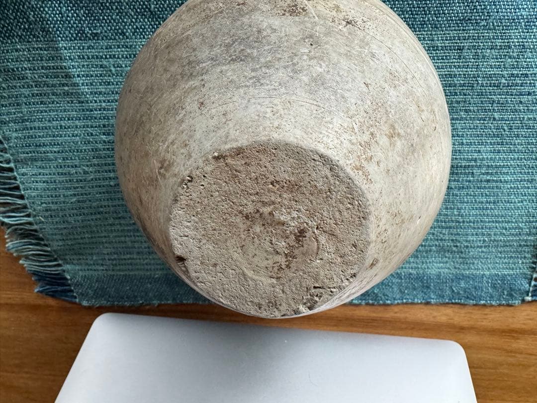 西漢時代 土器 花瓶 14cm x 14cm