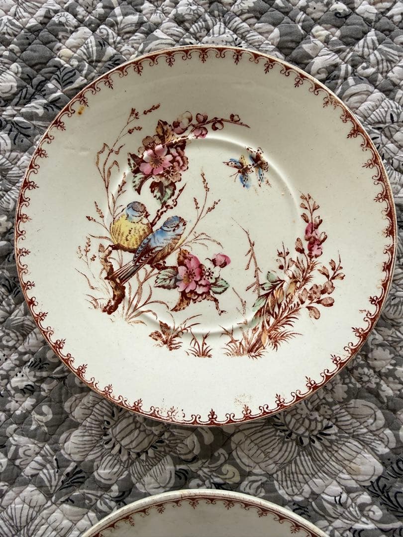 フランスアンティークリュネビィル窯Mesangeソーサーデザートプレート２枚.b