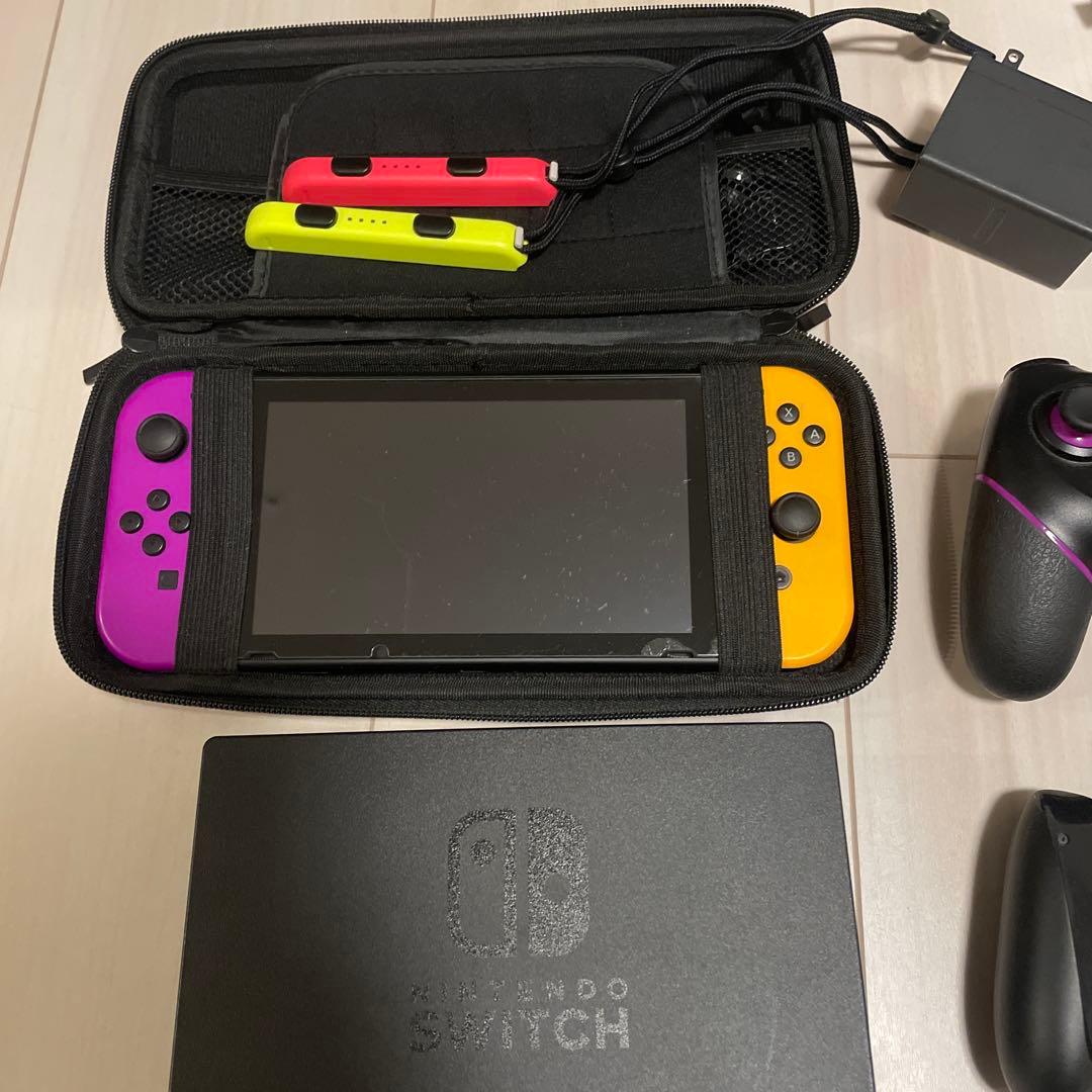 Nintendo Switch 本体 カラフル Joy-Con 付き