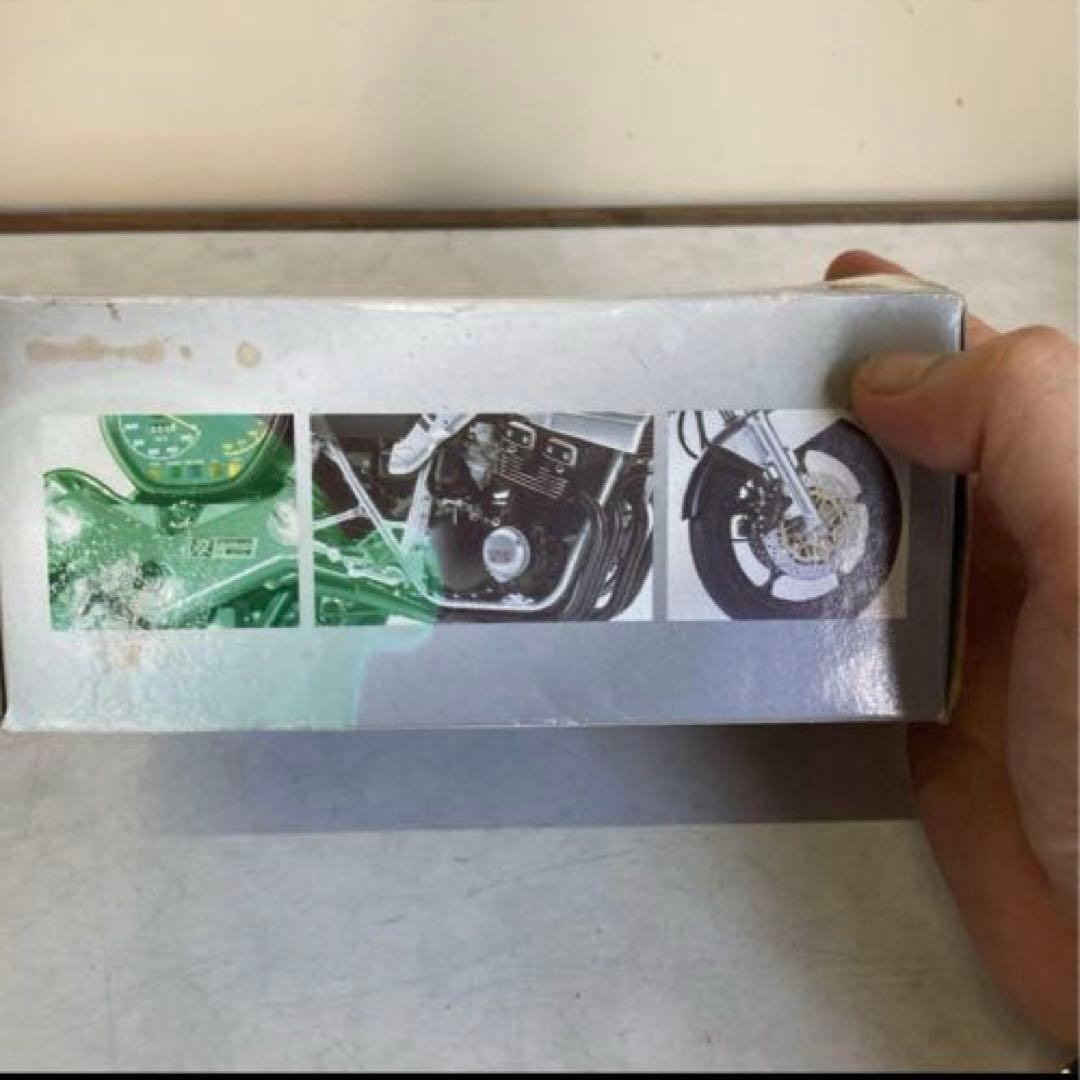 ミニカー　SUZUKI GSX1100S