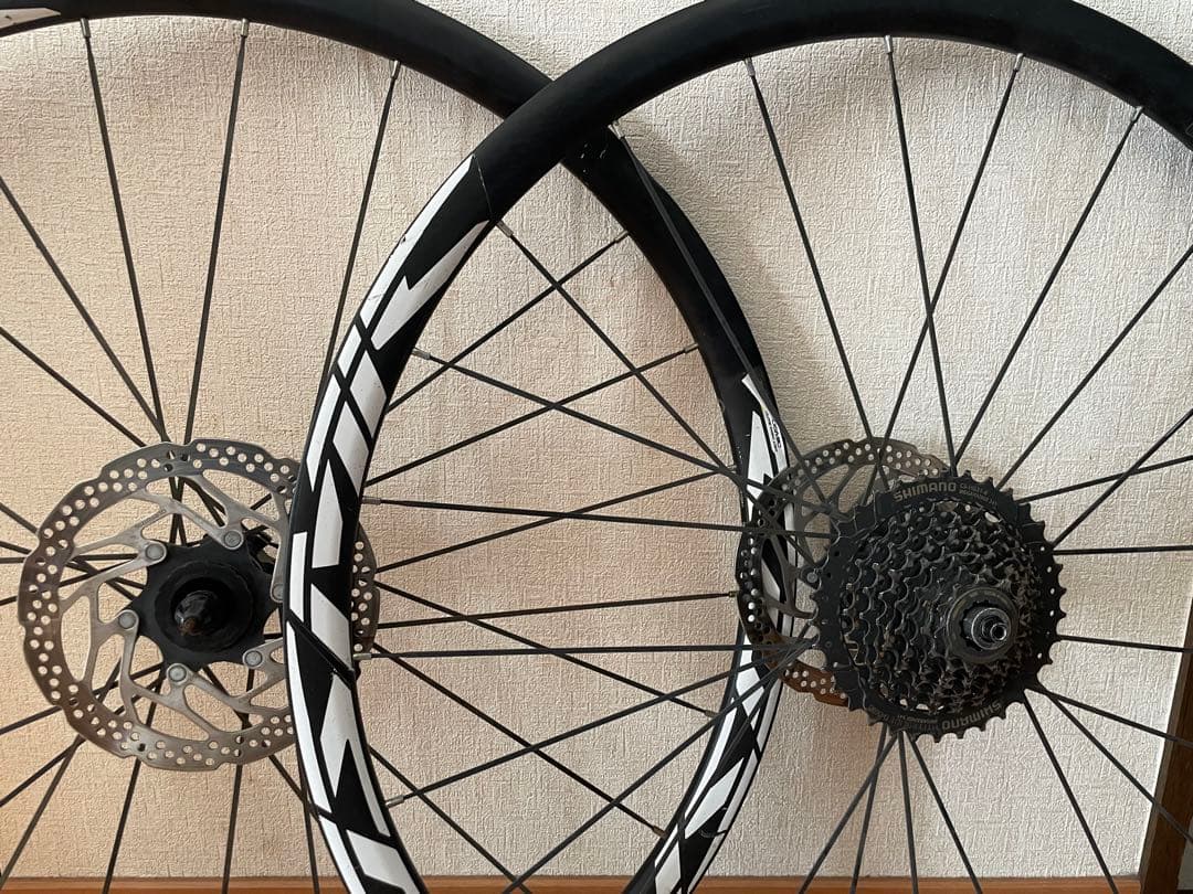 MAVIC COSMICエリートDISC