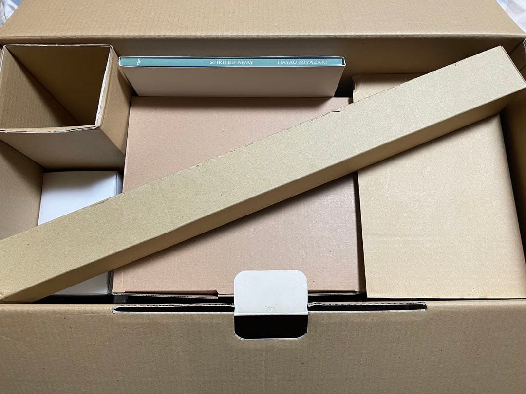 ジブリ千と千尋の神隠しコレクターズエディションDVD