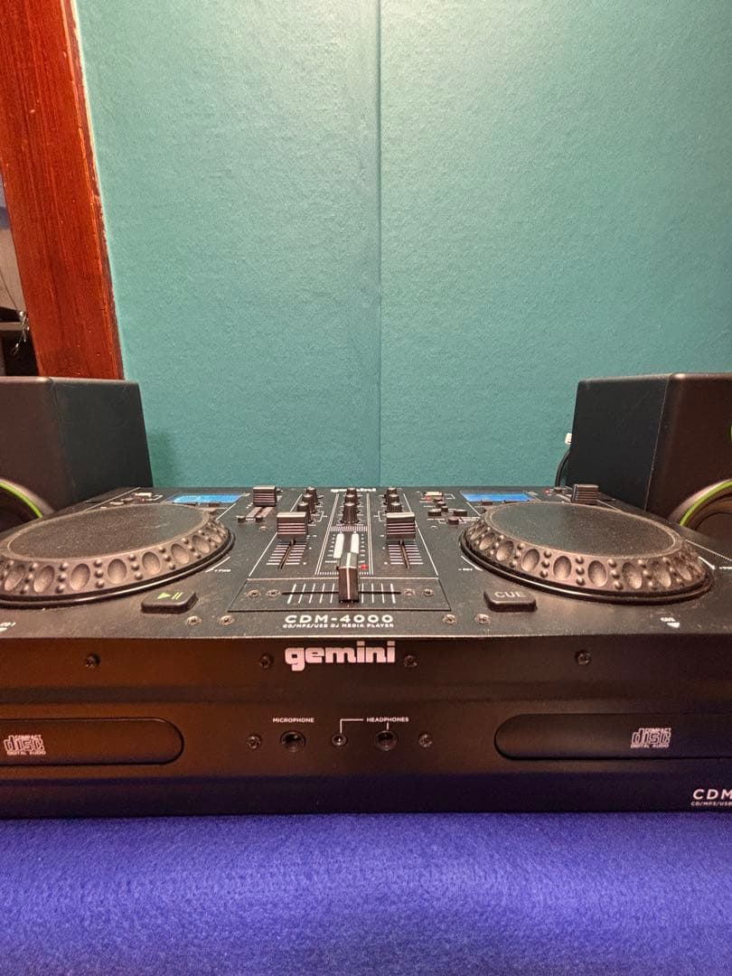 GEMINI ミキサー一体型　オールインワンDJプレーヤー/CDM-4000