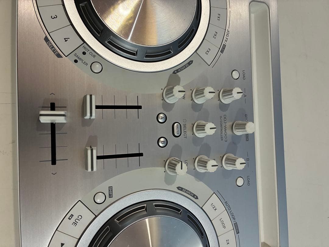 マ*歯様 Pioneerパイオニア　 DDJ-WEG03ーW　コントローラー