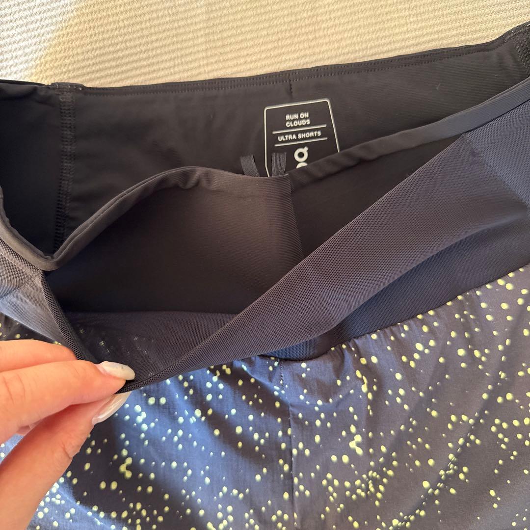 【美品】on 360度ウエストポケット　ウルトラショーツ　ランニング