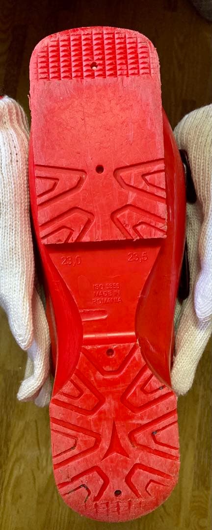 Atomic アトミック　レッドスター　CS 70 LC 23.5センチ