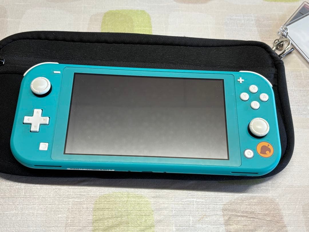 nintendo switch lite 本体　あつまれどうぶつの森　ver