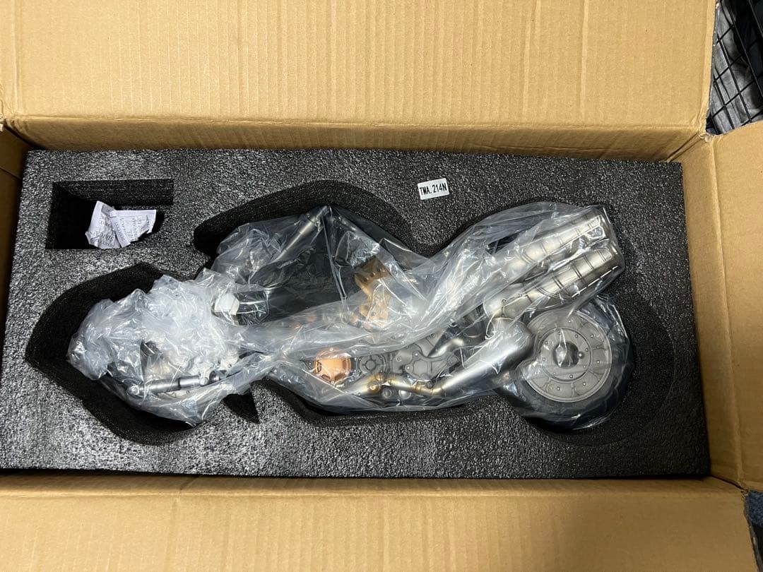 GAMETOYS GT-004クラウド&フェンリル　1/6スケールフィギュア