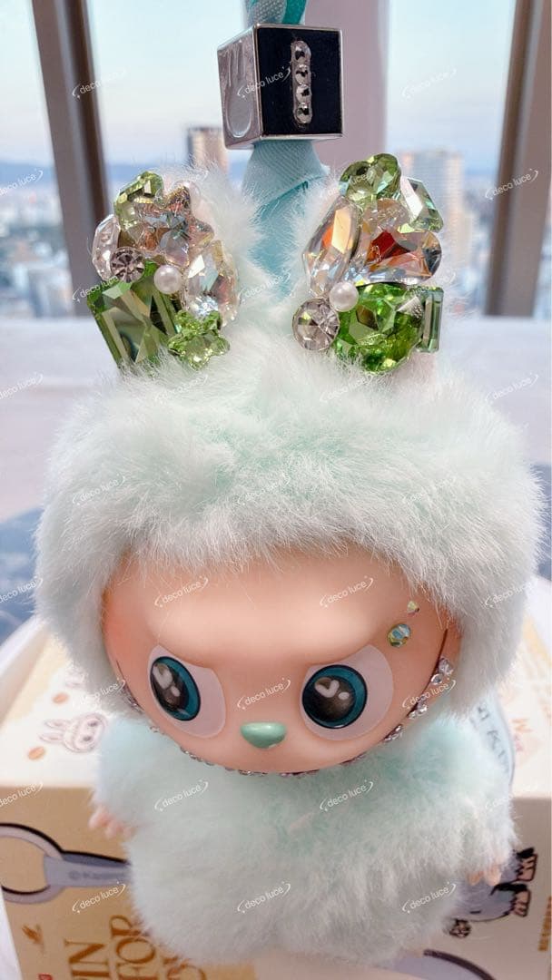 スワロフスキー　イニシャル　ラブブ　エナジー　PIN FOR LOVE I