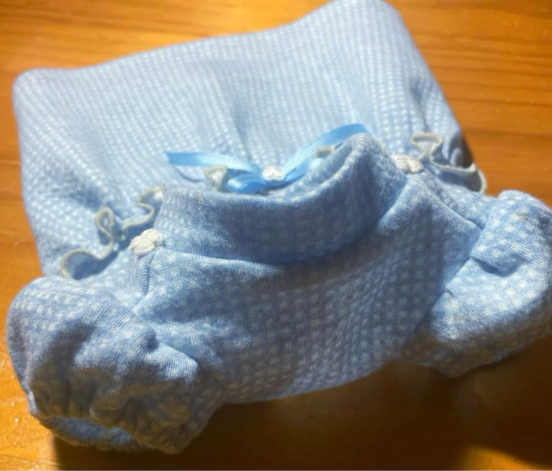 ハンドメイド犬服　パステルカラーのパフスリーブワンピ　色違い３色　接結ニット