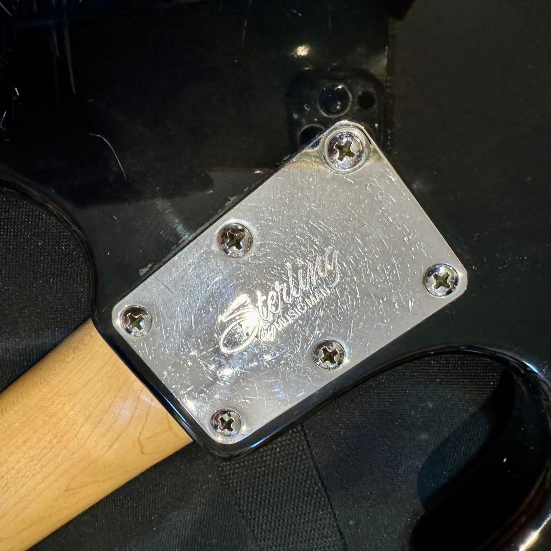 Musicman sterling Ray34 スティングレイ 小傷アリ