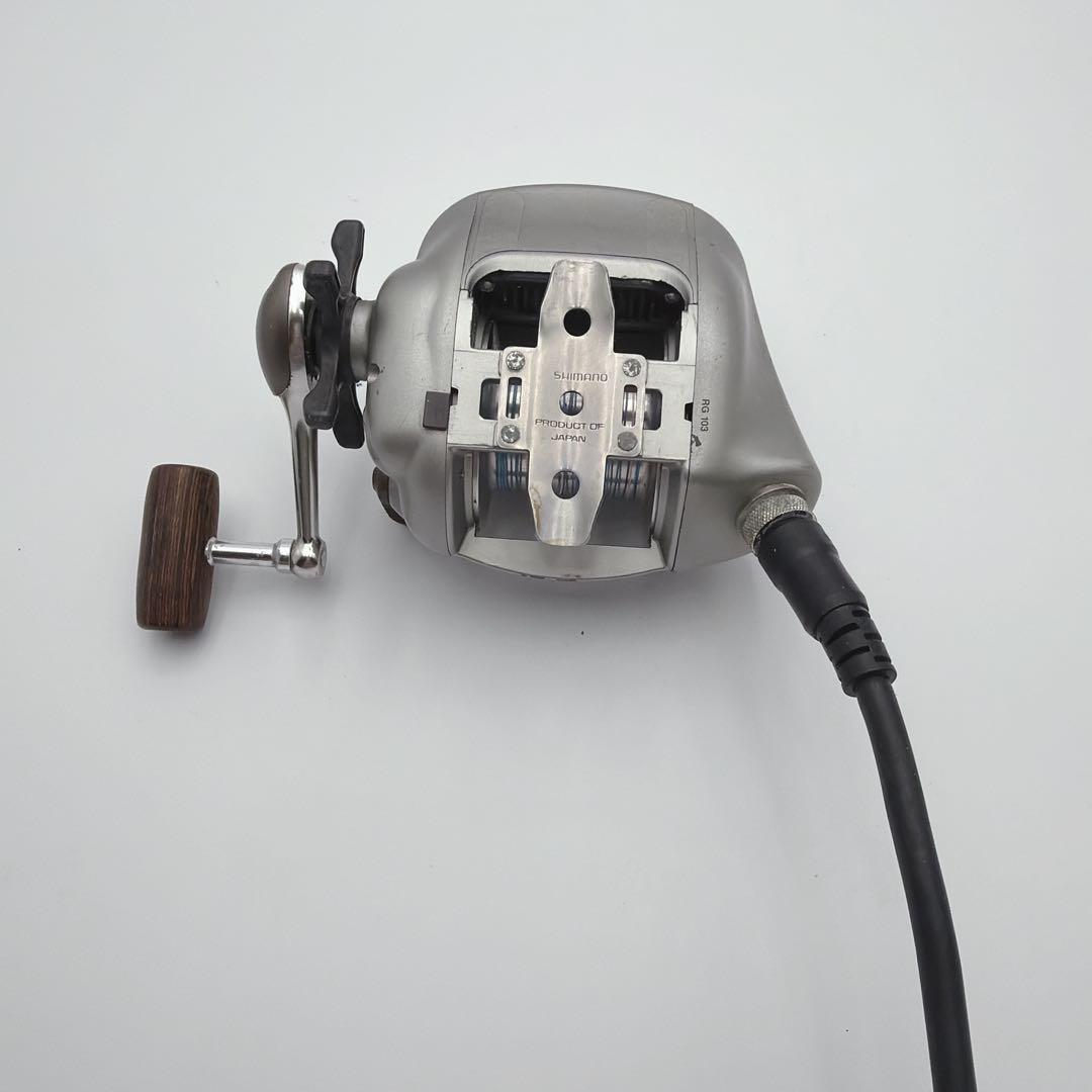 少々難あり　SHIMANO 電動リール 3000XH 電源ケーブルつき