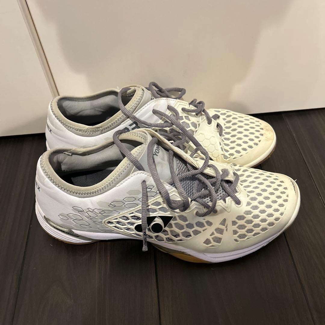 YONEX バドミントンシューズ ホワイト