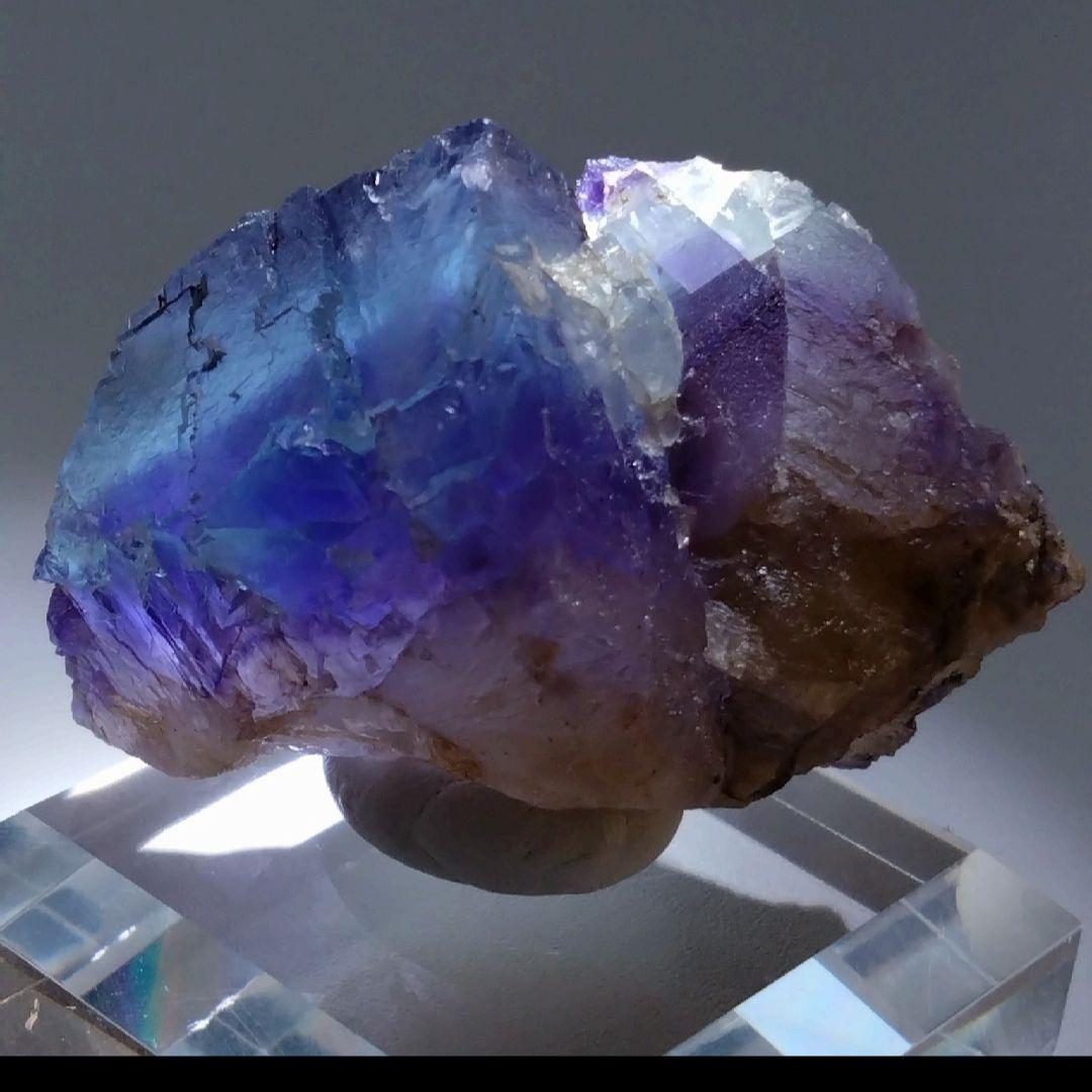 イリノイ　アメリカ産　ブルー　フローライト　鉱物　標本　原石