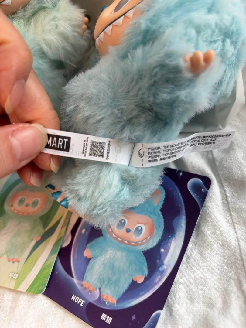 ラブブエナジー⭐️SERENITY &HOPE2点セット！ポップマートLABUBU