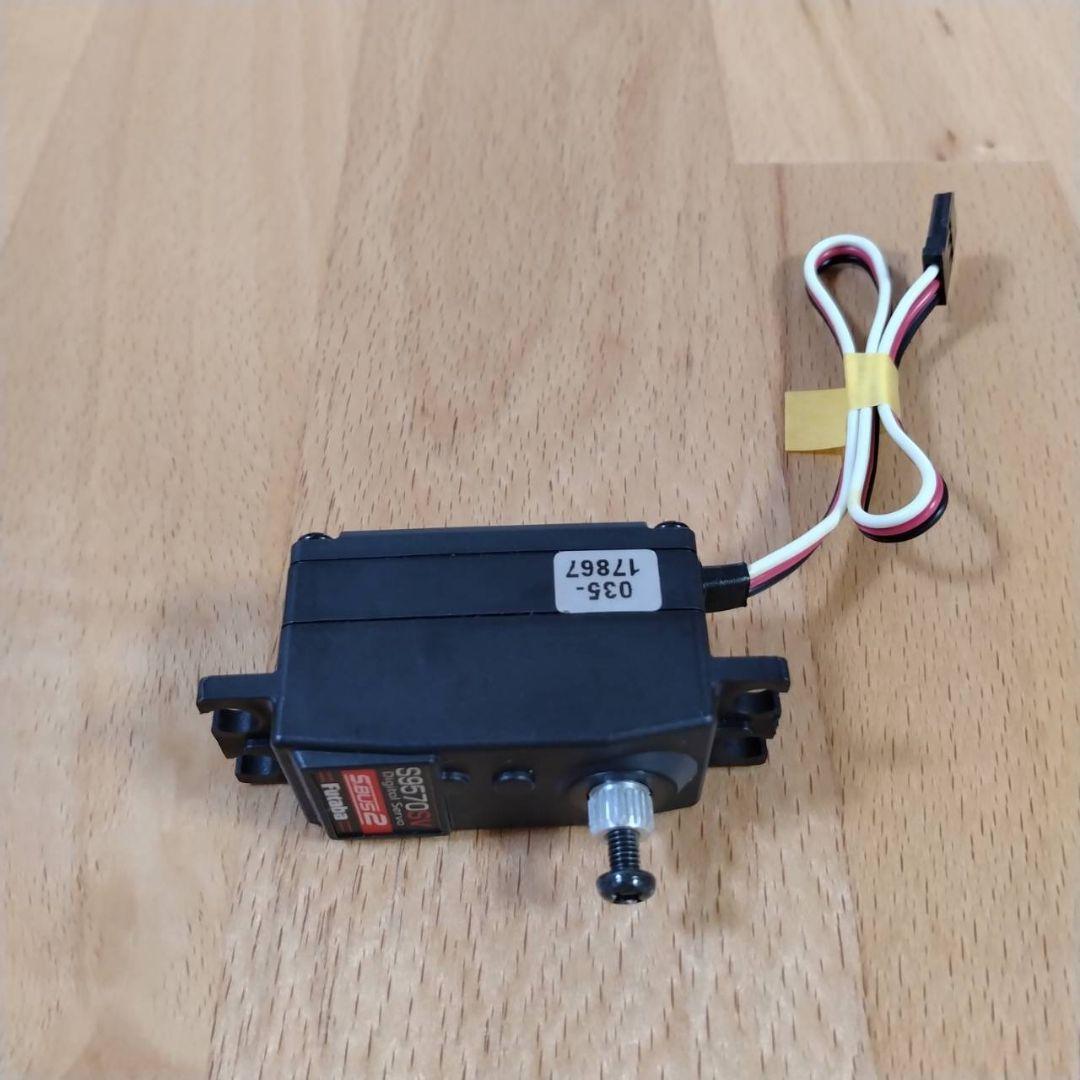 【7/5〜お値下げ】フタバ　サーボ　S9570SV　タイヤセット