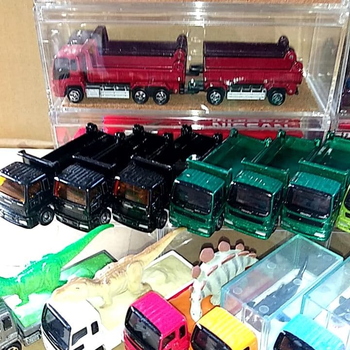 トミカ　いすゞ ギガ　オリジナルギガントス36台セット