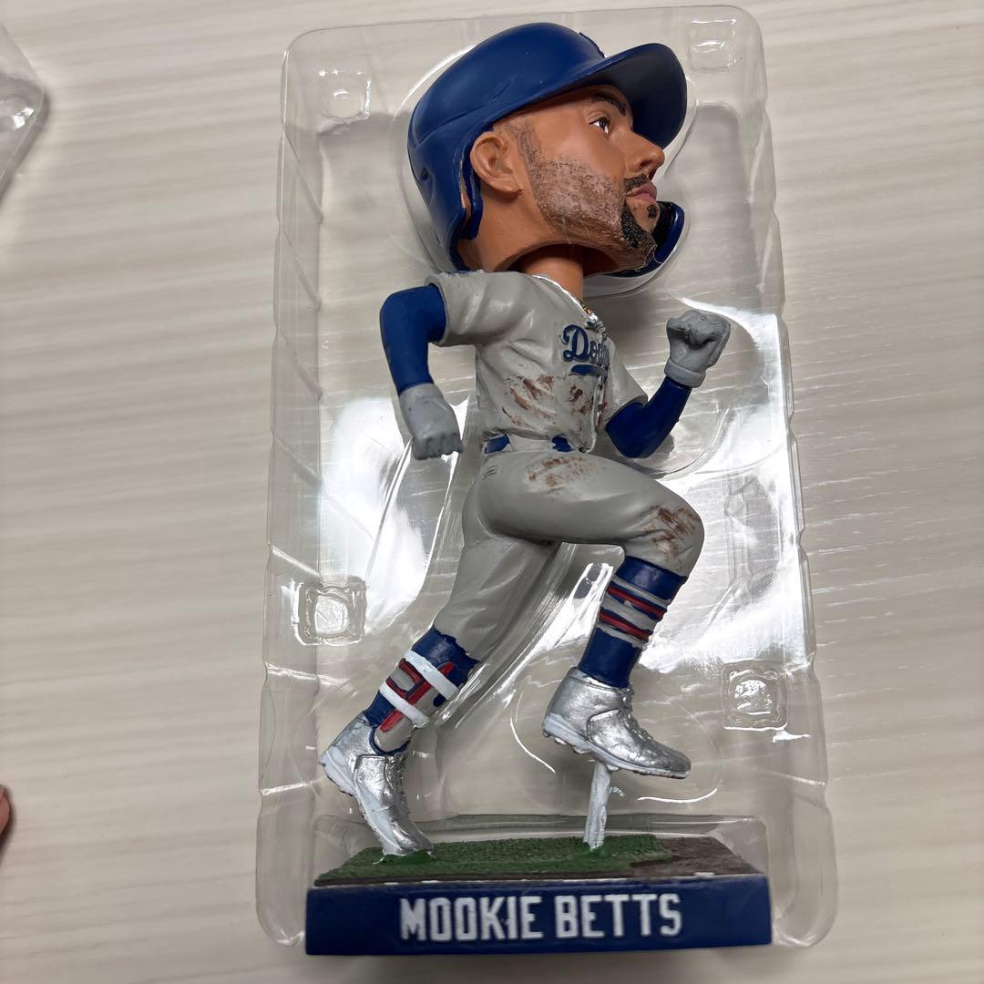 ドジャース　ベッツ　ボブルヘッドフィギュア（新品）