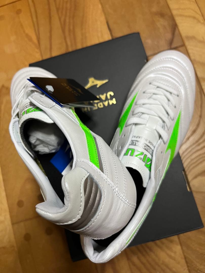 新品　激レア　限定カラー　ミズノ　モレリア 2 JAPAN 28cm