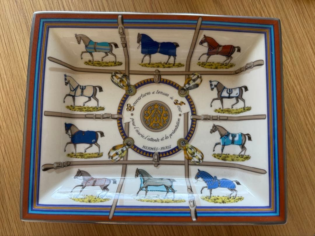 エルメス　灰皿　馬着