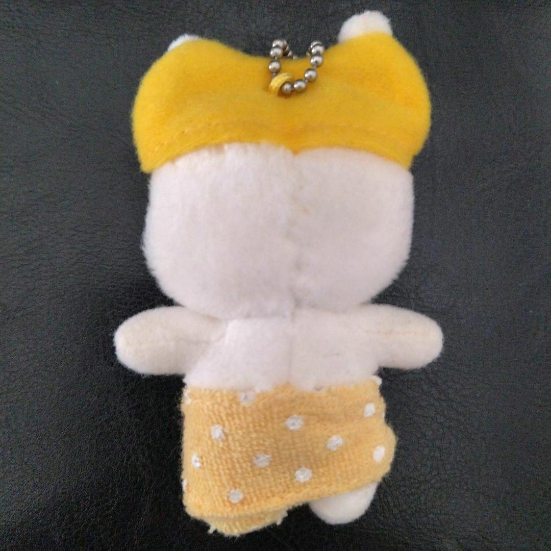 キティちゃん　ハローキティ　キーホルダー　バスローブ　マスコット　レア