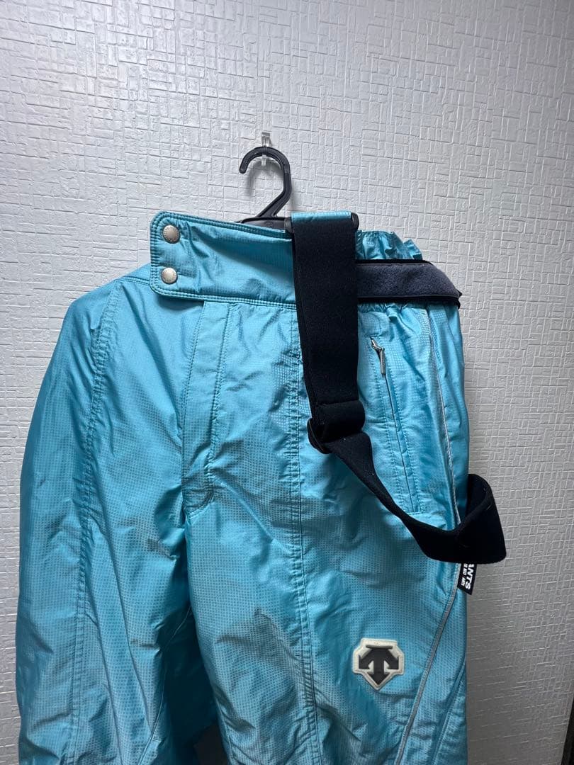 DESCENTEスキーウェア 上下セットＯサイズ ムーブスポーツ スノボ