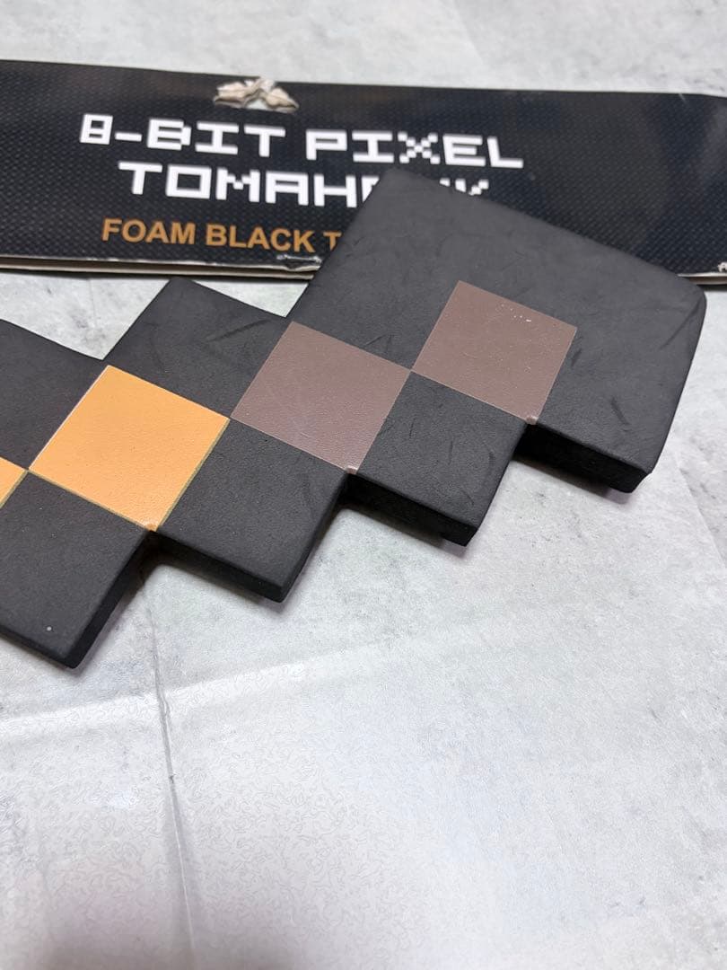 マインクラフト 8ビット ピクセルフォーム ブラック トマホーク