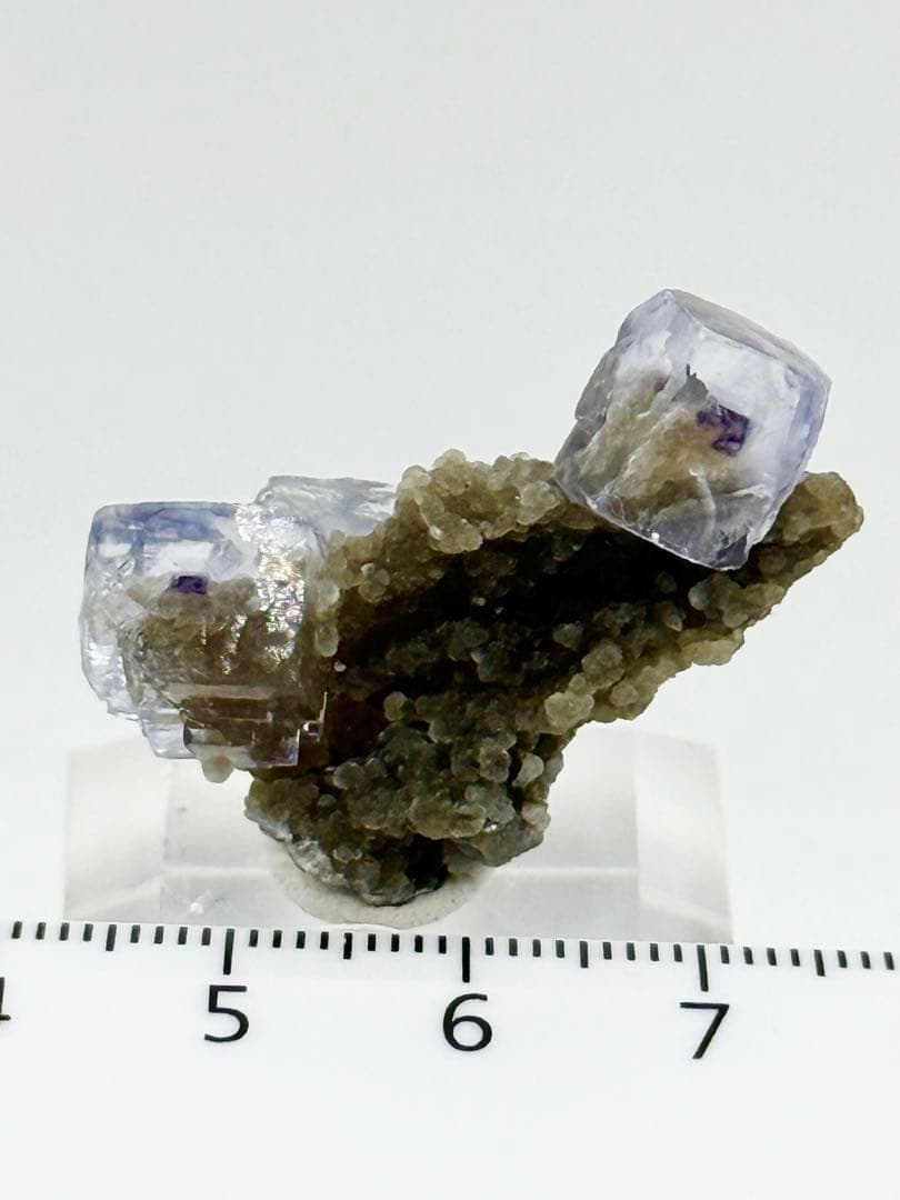 フローライト　ヤオガンシャン産　蛍石　鉱物標本　原石　天然石