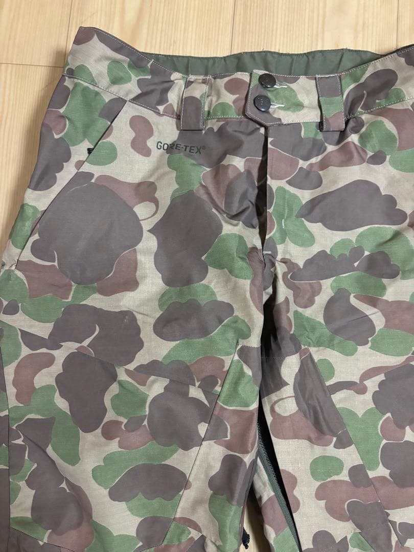 Burton GORE-TEXスノーボードパンツ値下げ