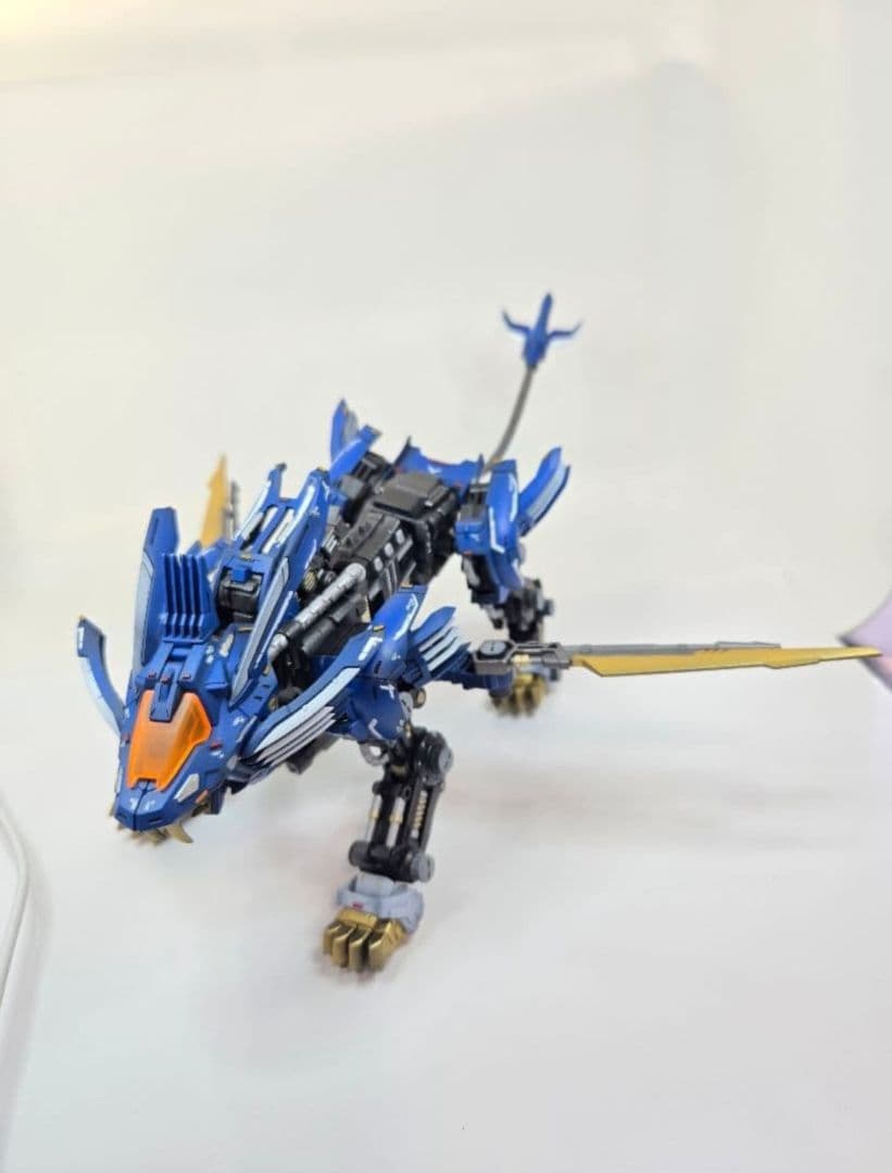 ご*ま様 完成品　REALIZE MODEL RMZ-001 ブレードライガー