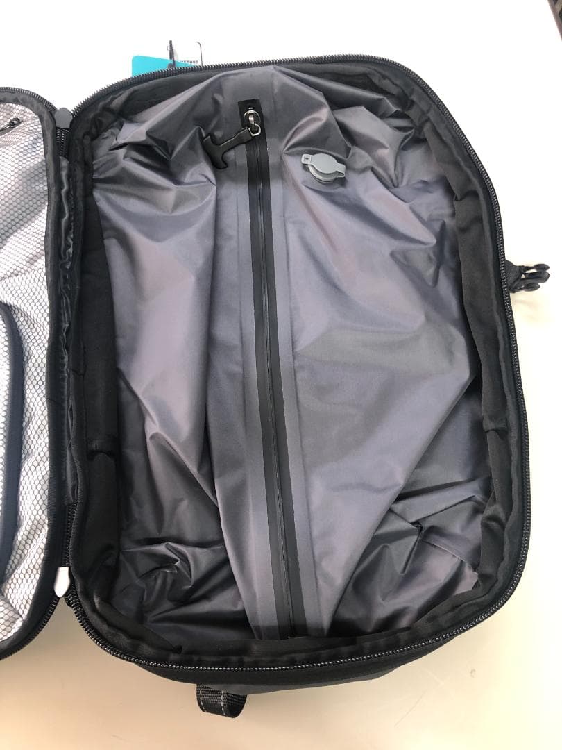 真空圧縮リュックサック(グレー)　32×15～20×49(cm) ★ポンプ有り★