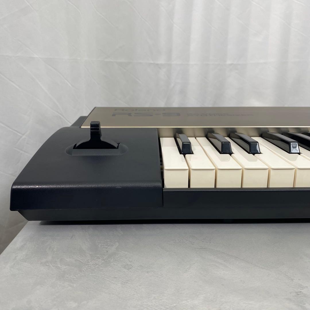 【美品】Roland RS-9 64 Voice Synthesizer