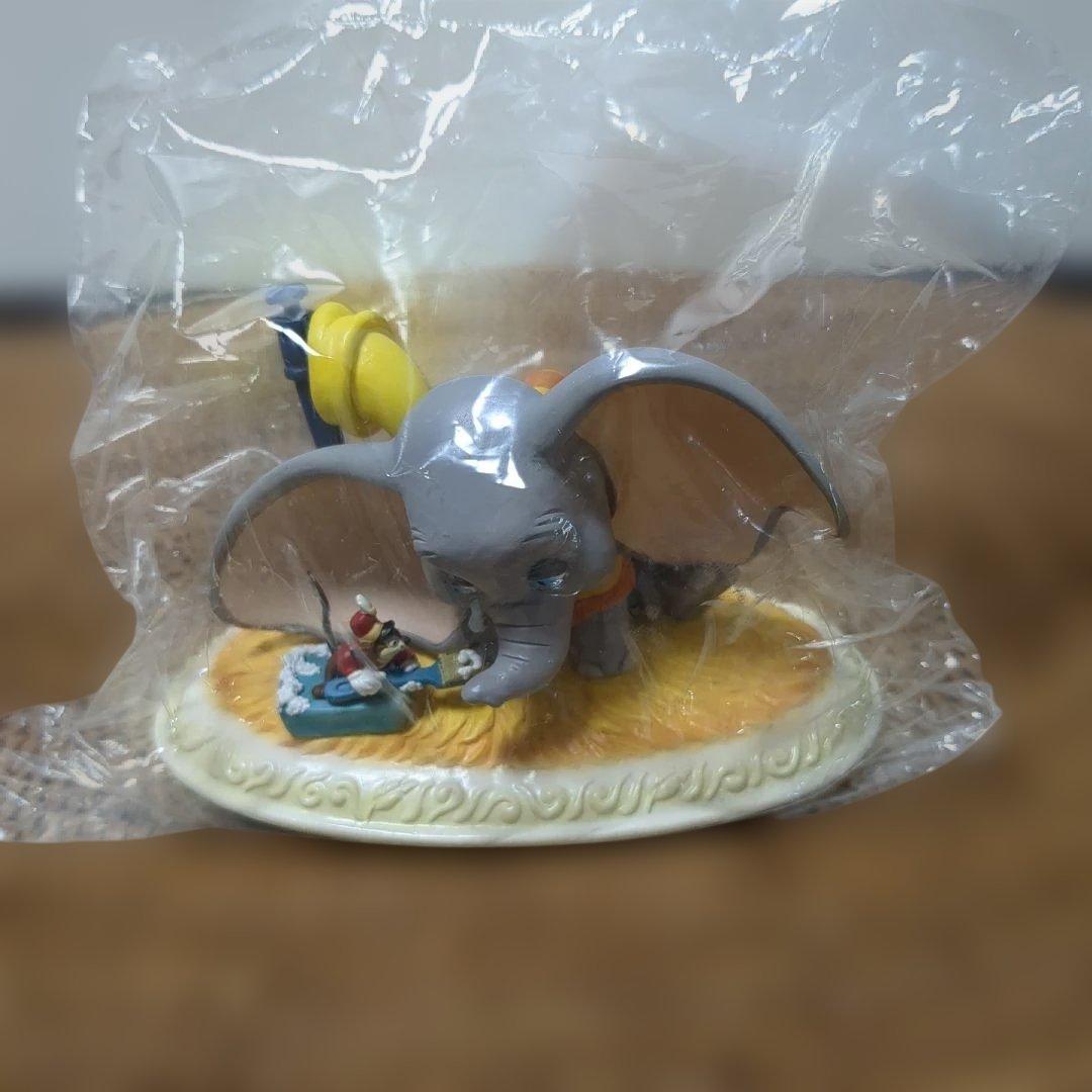 ダンボ　オルショウスキー製フィギュア限定版