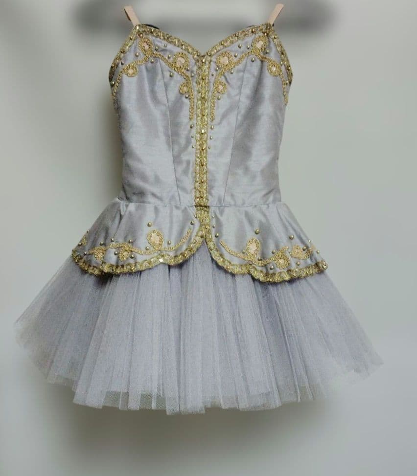 バレエ　チュチュ　小学生120cm台 3着まとめ　袖、ネックレス付 No2