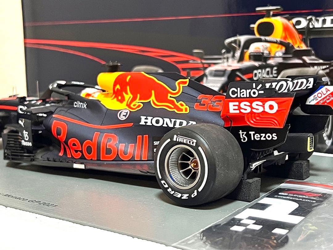 スパーク　ホンダ　レッドブルレーシング　ミニカー