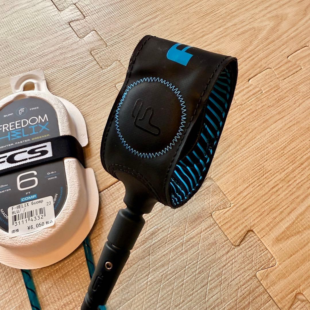 COLE BAZOOKA 5.11 ボード フィン リーシュ ケース付