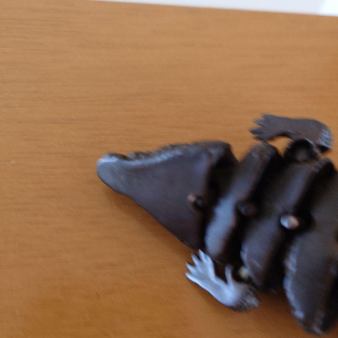 銅製　鰐　自在　在銘　置物