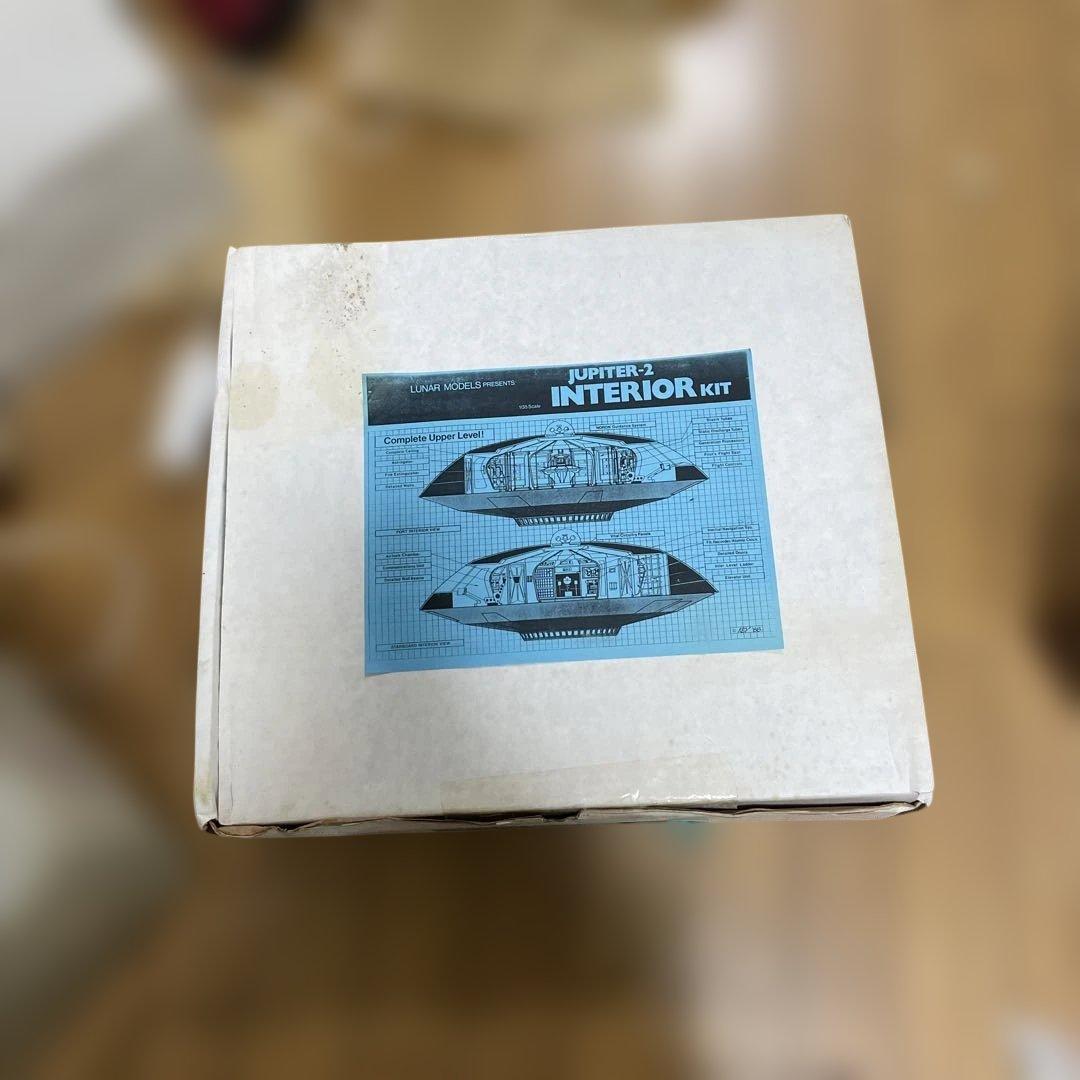LUNAR MODELS JUPITER-2 本体＋内装セット