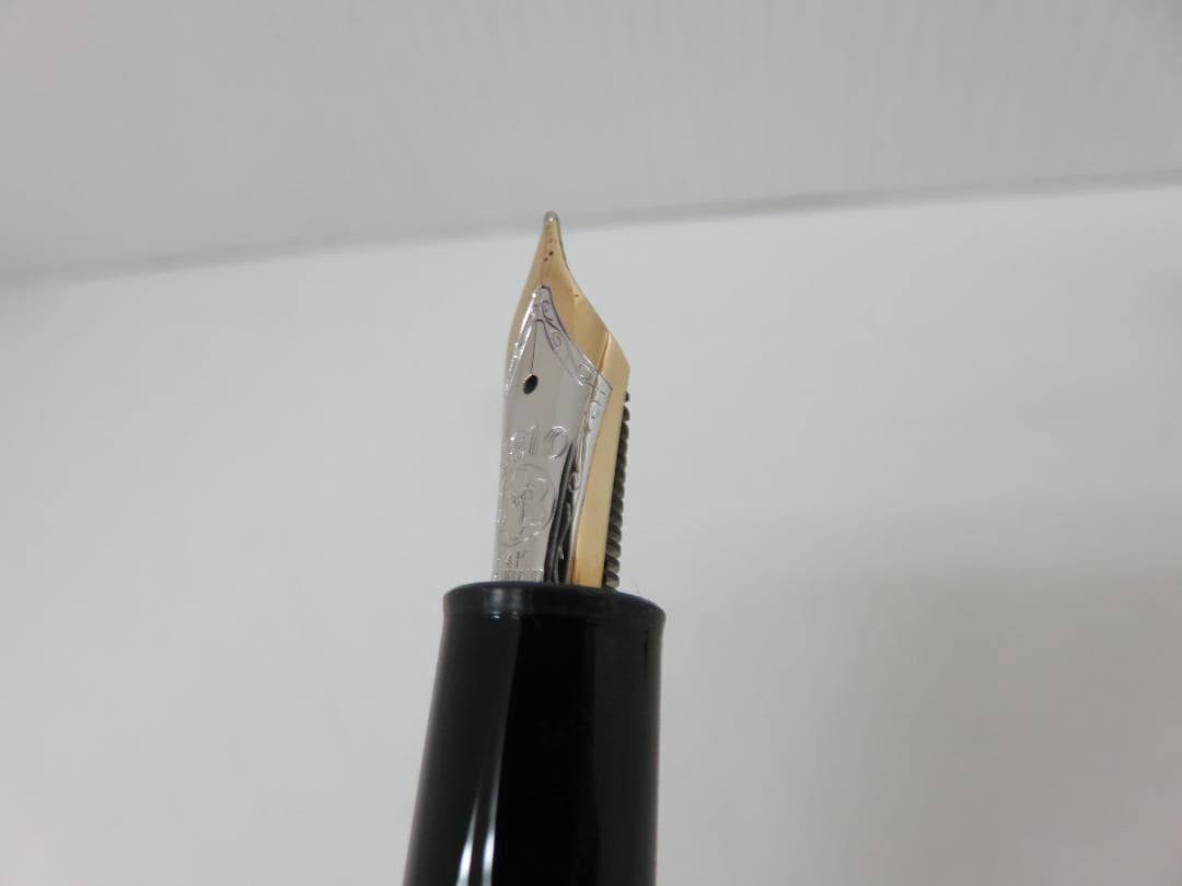 モンブラン マイスターシュテュック 4810 149 14K montblanc