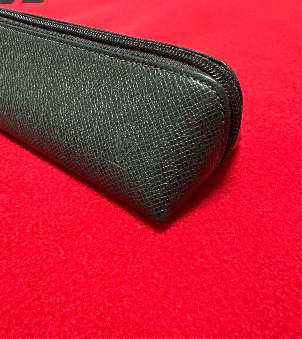 ✨超レア・販売終了品✨LOUIS VUITTON タイガ 『大型ペンケース』