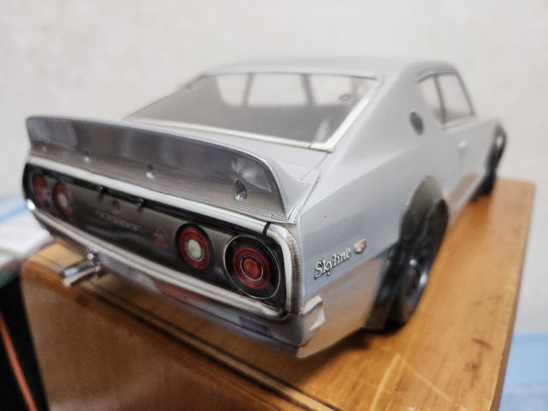 スカイライン 2000 GT-R　ケンメリ KPGC110 　ラジコン　ボディ