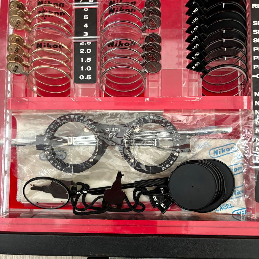 Nikon 検眼レンズセット　アタッシュケース入り　昭和レトロ　視力検査機